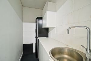 Kitchen Space- click for photo gallery